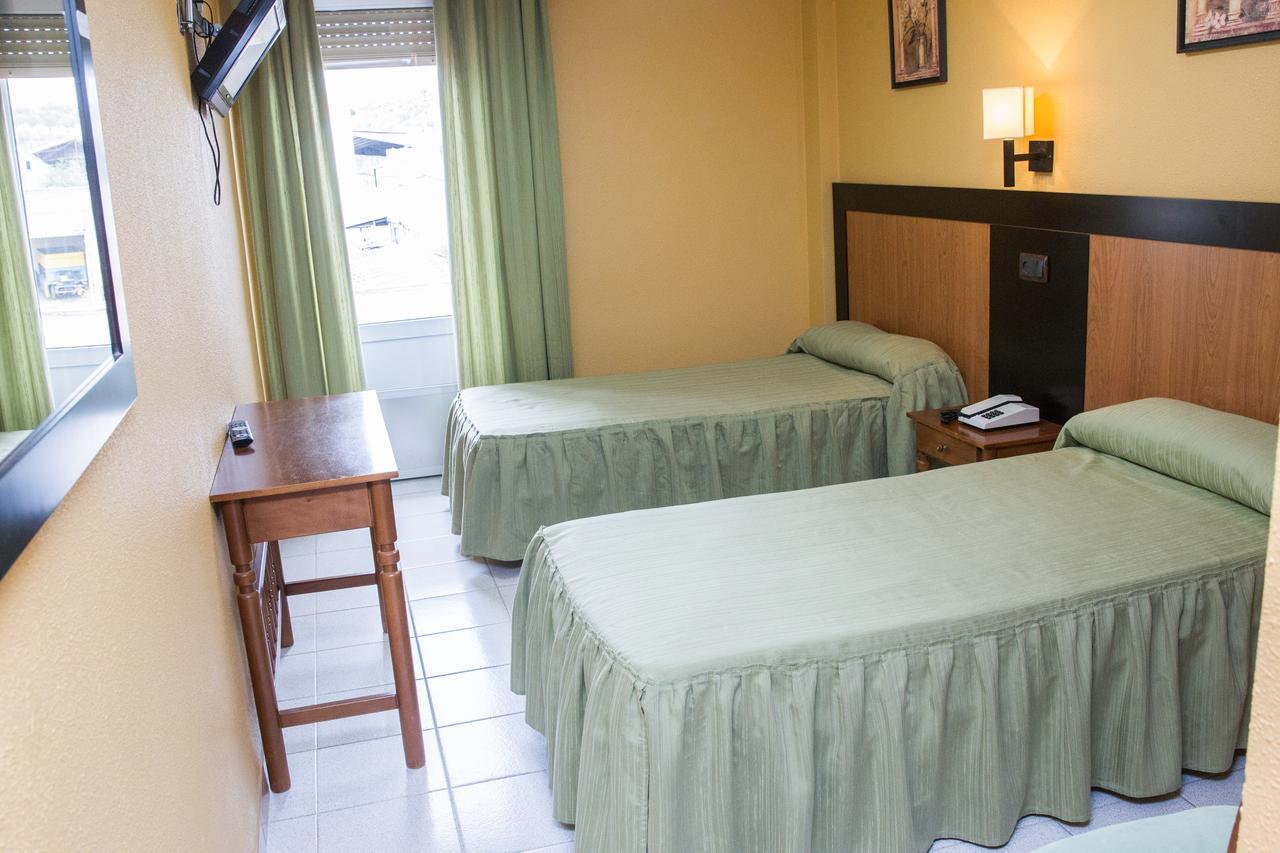 Hosteleria La Palmera De Miajadas Sl Exterior photo